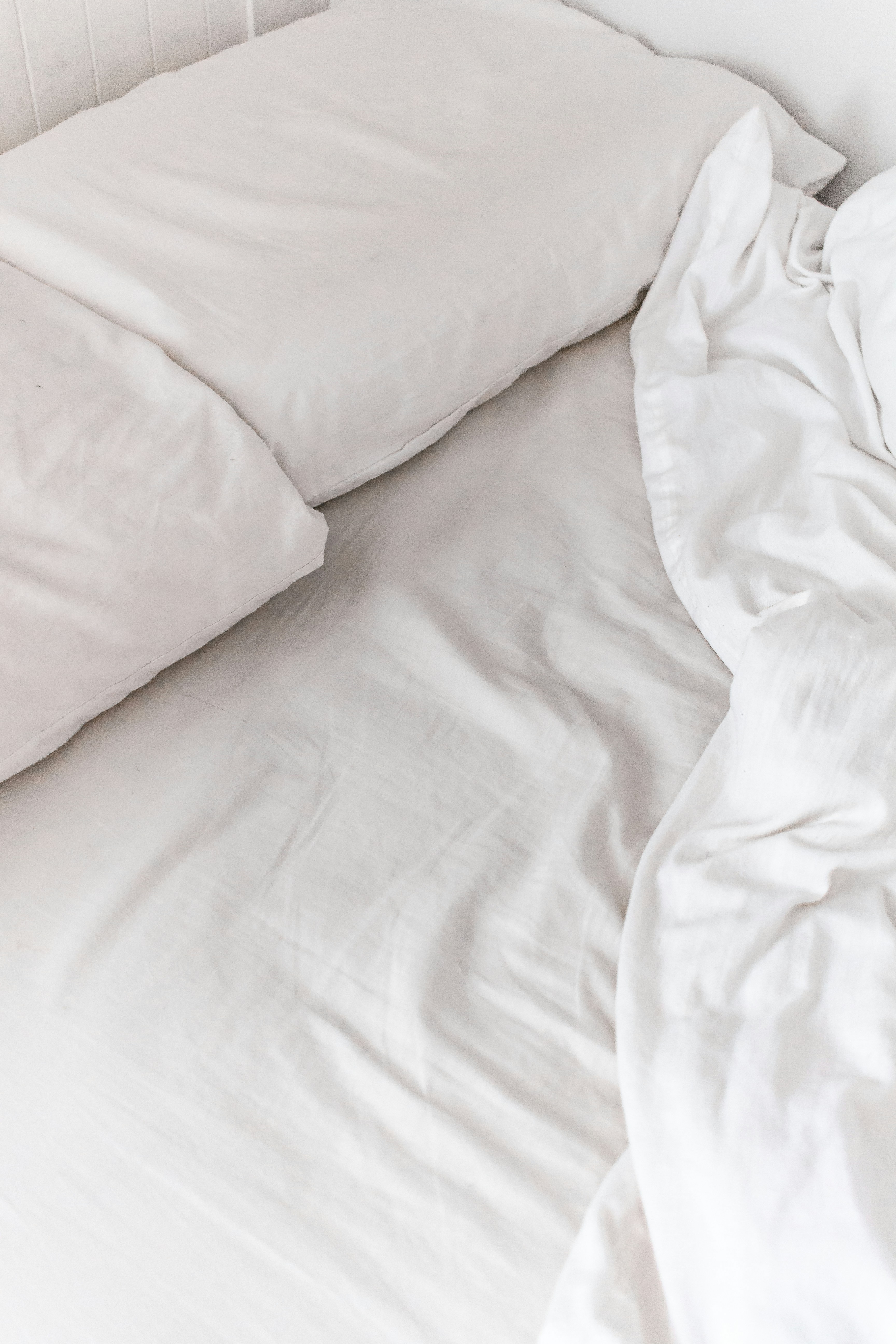 Pila de almohadas JAN sumamente suaves